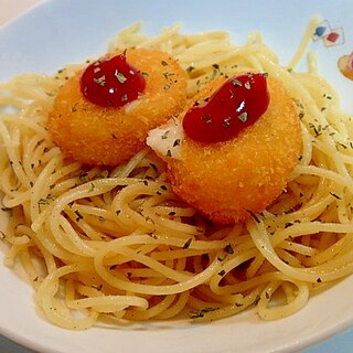 かにクリームコロッケＯＮパスタ